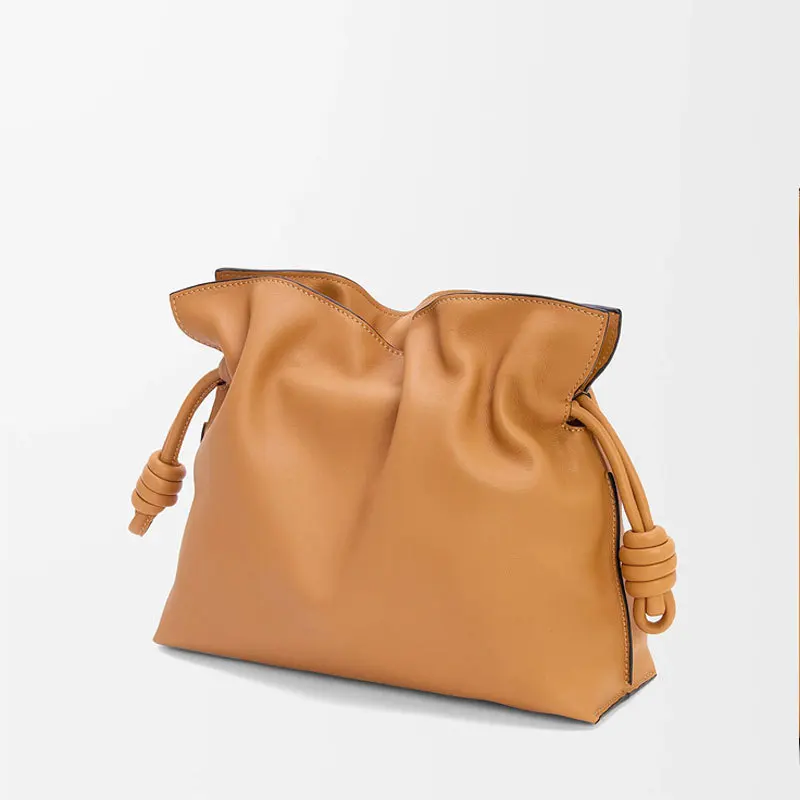 حقيبة سحابة نسائية عالية الملمس برباط فريد مطوي حقيبة دلو ناعمة من جلد البولي يوريثان حقائب كتف بإبزيم مغناطيسي حقيبة ساع