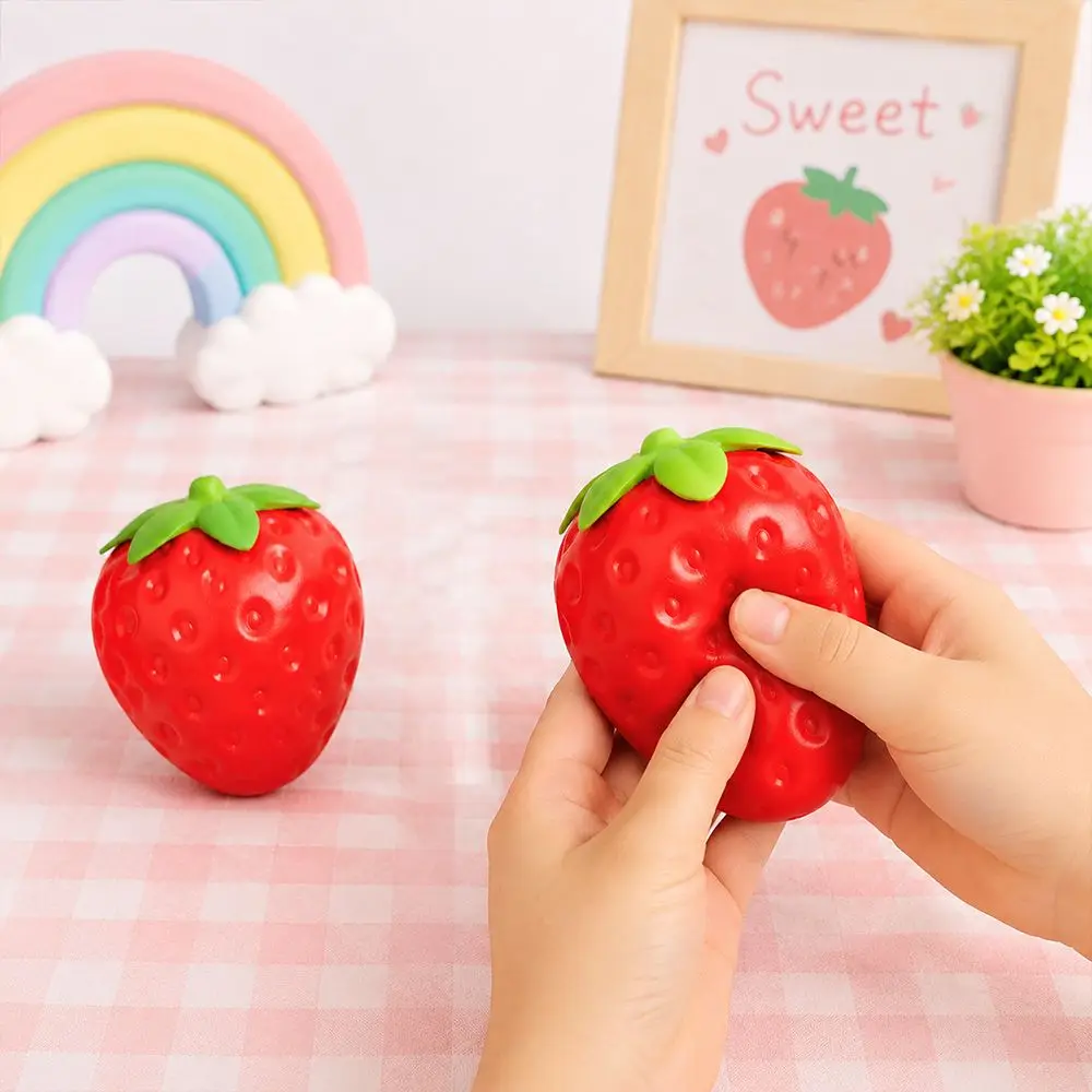 New Fruit Shape Strawberry Squeeze Ball Soft Big Stress Relief Toy Funny Squeeze Toy ​​Office & School Stress Relief​​