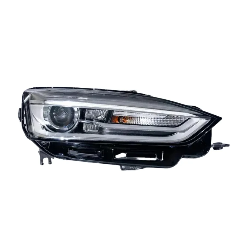 

Headlights Compatible with Audi A5 HID Xenon Left and Right EU Version 8W6941005C 8W6941006C