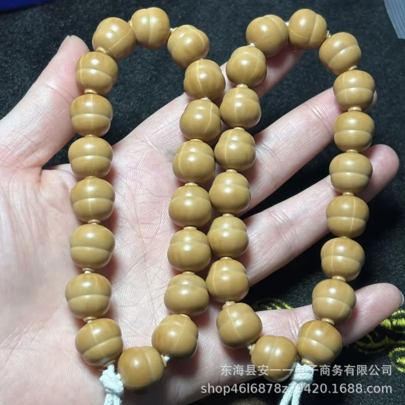 Full range of monkey gourd , woven bracelets,, Buddhist beads, fashion accessories, and spacer bea