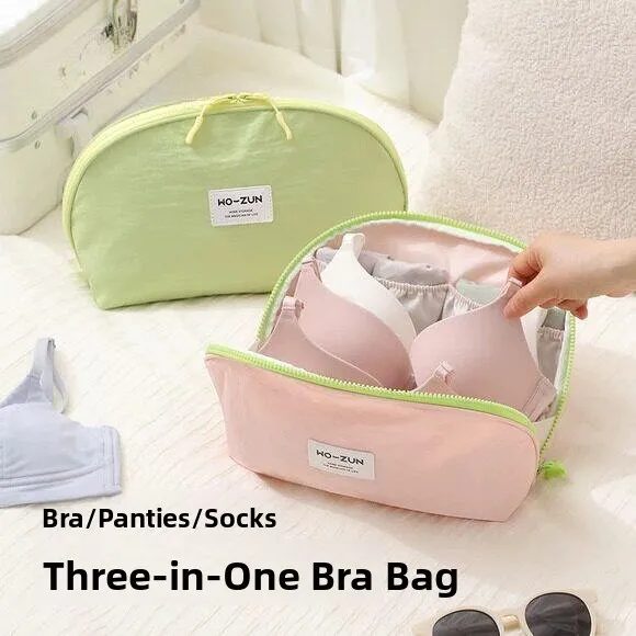bolsa-organizadora-de-roupas-Intimas-para-viagem-tres-em-um-sutias-meias-e-roupas-justas-para-uso-domestico-da-marca-outra