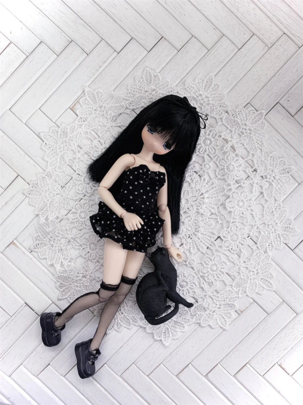 

Azone OB22 Set Strapless Polka Dot Dress 4-piece Set Black Spot Inventory Girls Gifts Elegant BJD Doll Clothes Doll Accessories