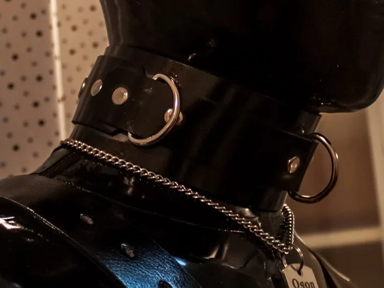 

(DM277) 100% натуральный латекс. Резиновый воротник ручной работы. Альтернативный воротник с застежкой.