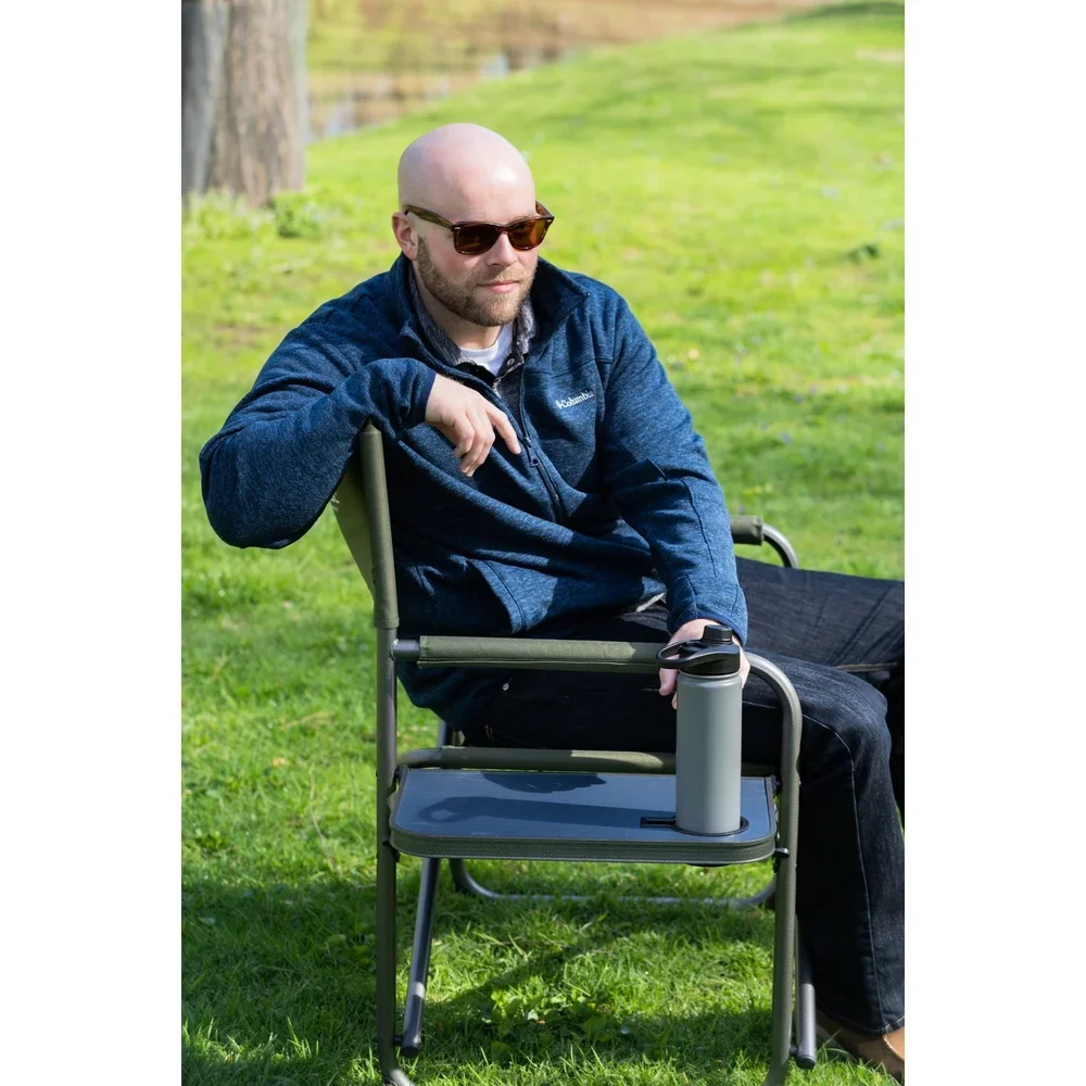 كرسي مدير كبير الحجم قابل للطي مع طاولة جانبية للاستخدام الخارجي وإطار فولاذي متين من البوليستر سهل النقل بسعة 600 رطل #4