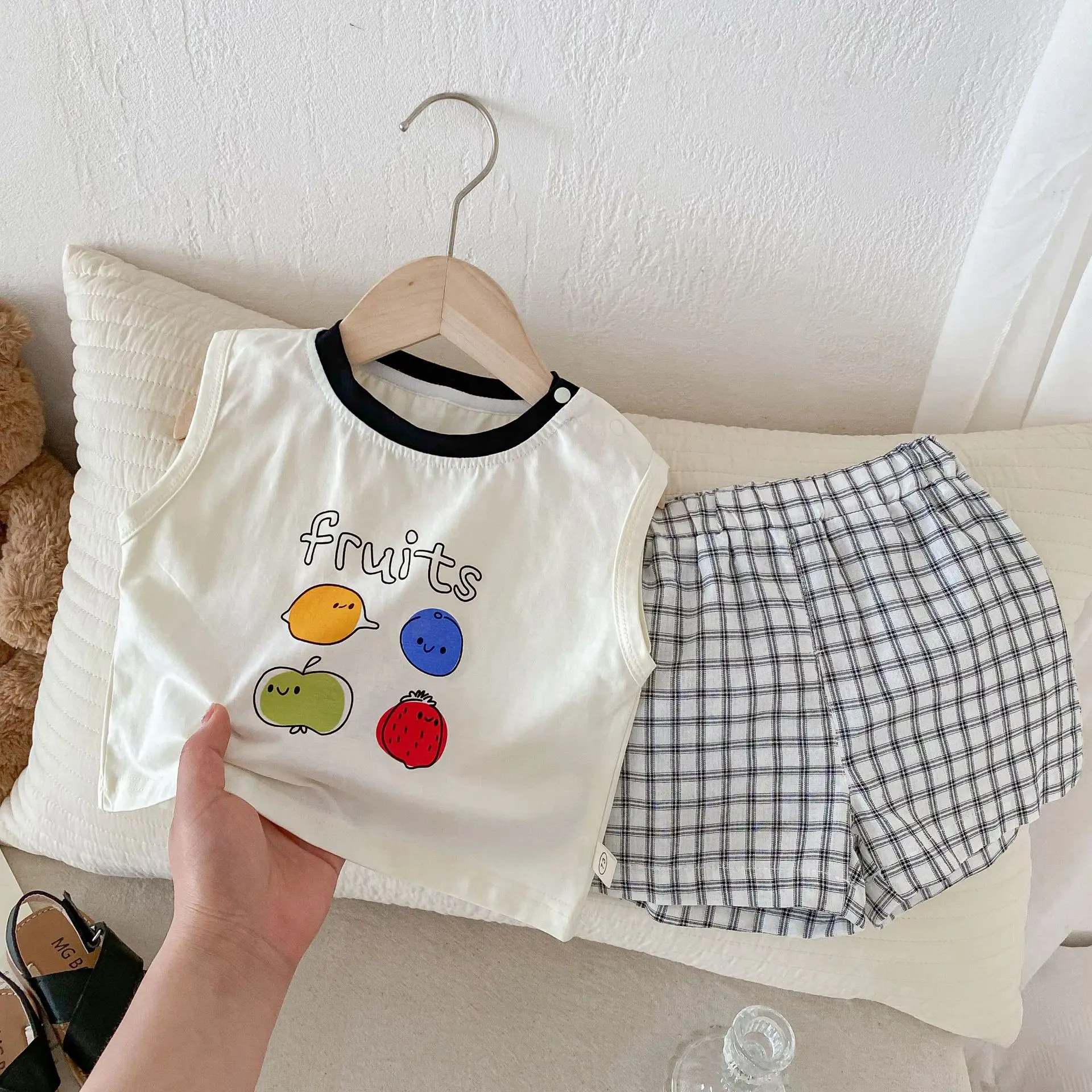 2024 Summer Children's Clothing Kids Tracksuit Boy Girl Fruit Print Sleeveless Tops + Plaid Shorts 2pcs Baby Cartoon Vest Suit