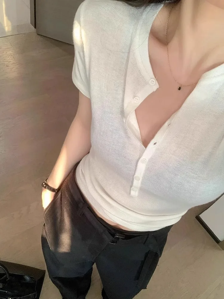 

Ladies' Ice Silk Knitted ort Sve V-Ne T-irt Slim Fit Summer Commute Sle Korean Faion Casual Inner Wear Top