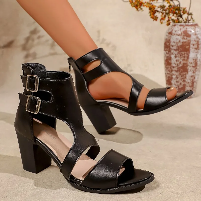 

Black Chunky Heel Sandals Look Skinny and Versatile Open-toe Buckle Strap