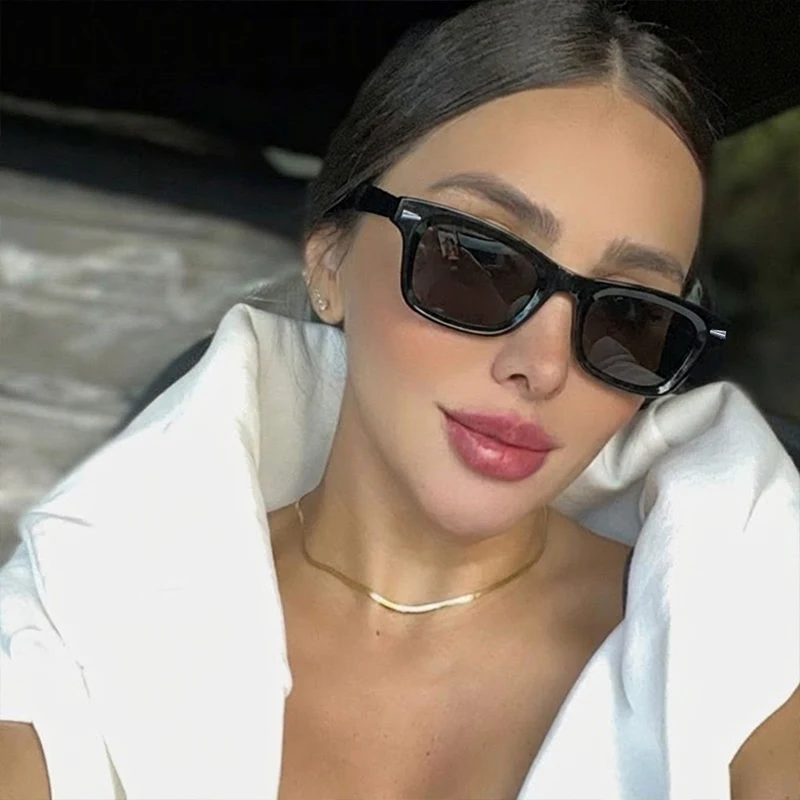 

Солнцезащитные очки в стиле стимпанк для женщин 2026: люксовый бренд, винтажный панк-дизайн, меняющие цвет, для активного отдыха, с защитой от УФ400