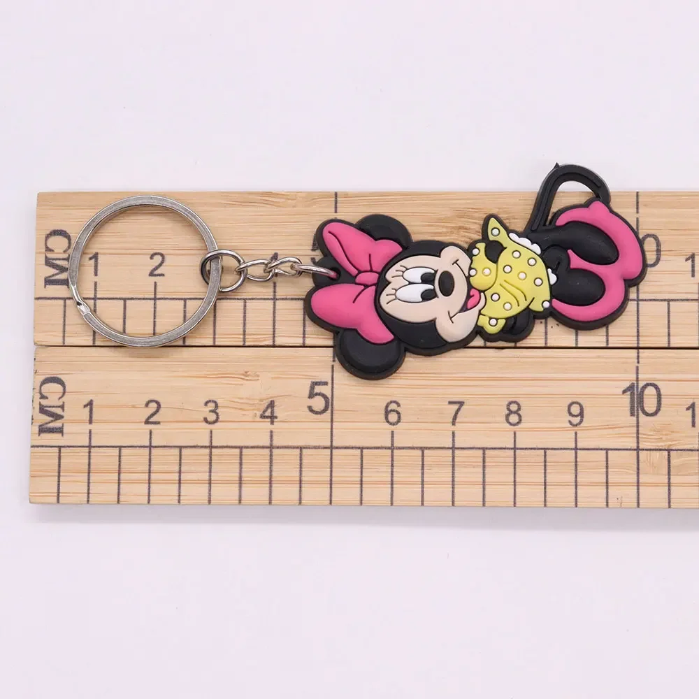 1PCS PVC Keychains Cartoon Disney Mickey Minnie Key Chains for Car Keys Cute Keyring Keychains Kids Party Gift Bag Decoration