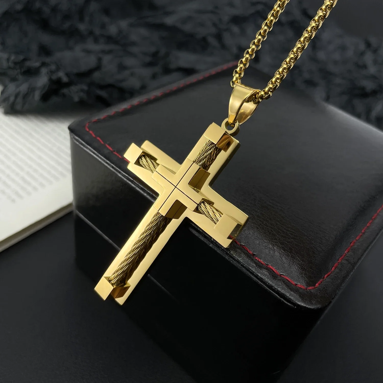 

JHSL Male Men Big Cross Pendants Christian Necklace Fashion Jewelry Chain Black Silver Gold Color Stainless Steel New 2024