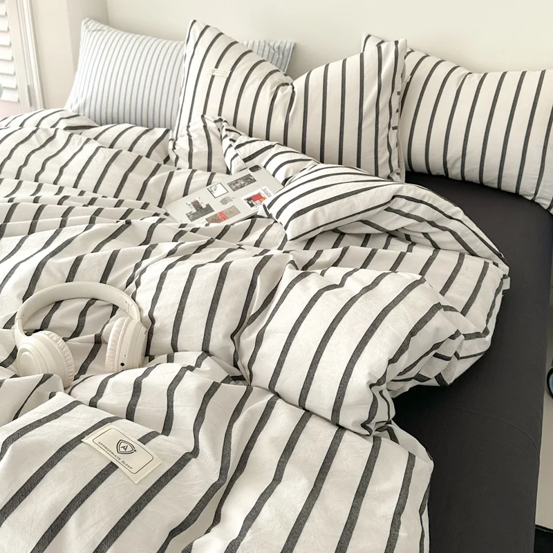 Ins White Stripe Bedding Duvet Cover Set with Pillowcase bed sheet Single Full Size Bed Linen Duvet Cover Set Queen/King Double