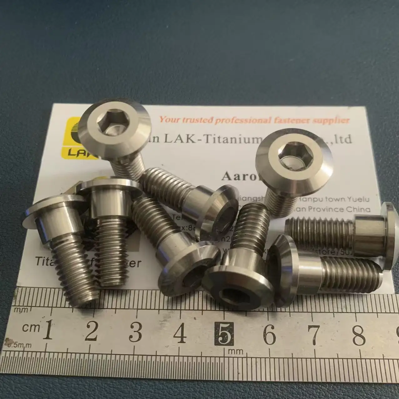 M8x22 Gr5 مسدس المقبس سبائك التيتانيوم الترباس/المسمار مع جولة الرقبة 10x7 لفرامل المحرك #1