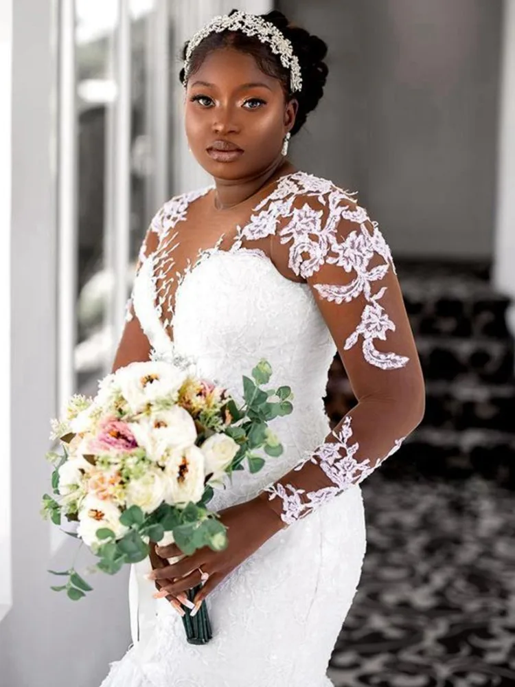 Abito da sposa a sirena con scollo a o trasparente di lusso per abiti da sposa con applicazioni da sposa a maniche lunghe africane Dubai