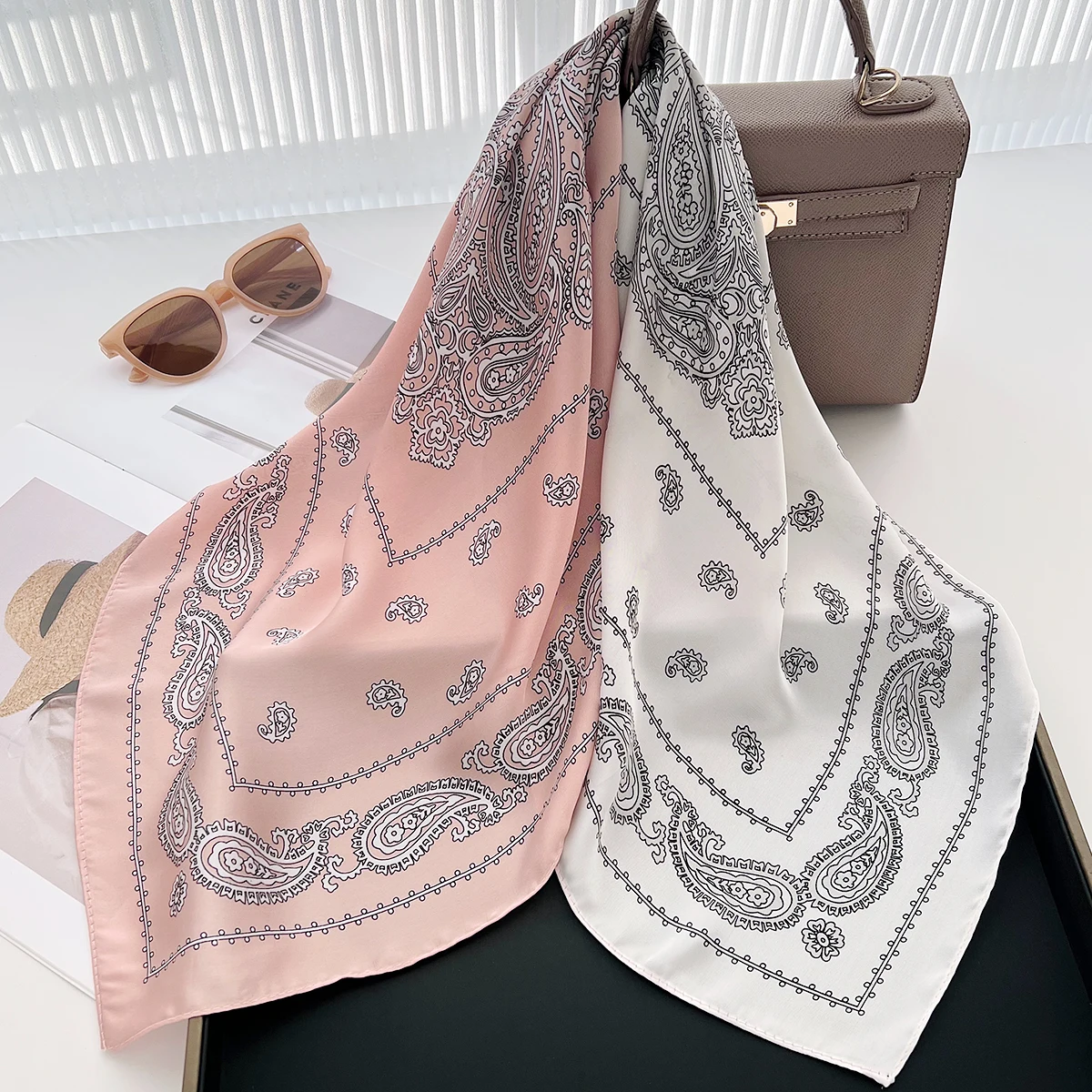 2024 Spring/Summer Leisure Neckerchief 70*70cm Splicing Square Scarf Imitation Silk Bandannas Women’s Cashew Fashion Print Shawl