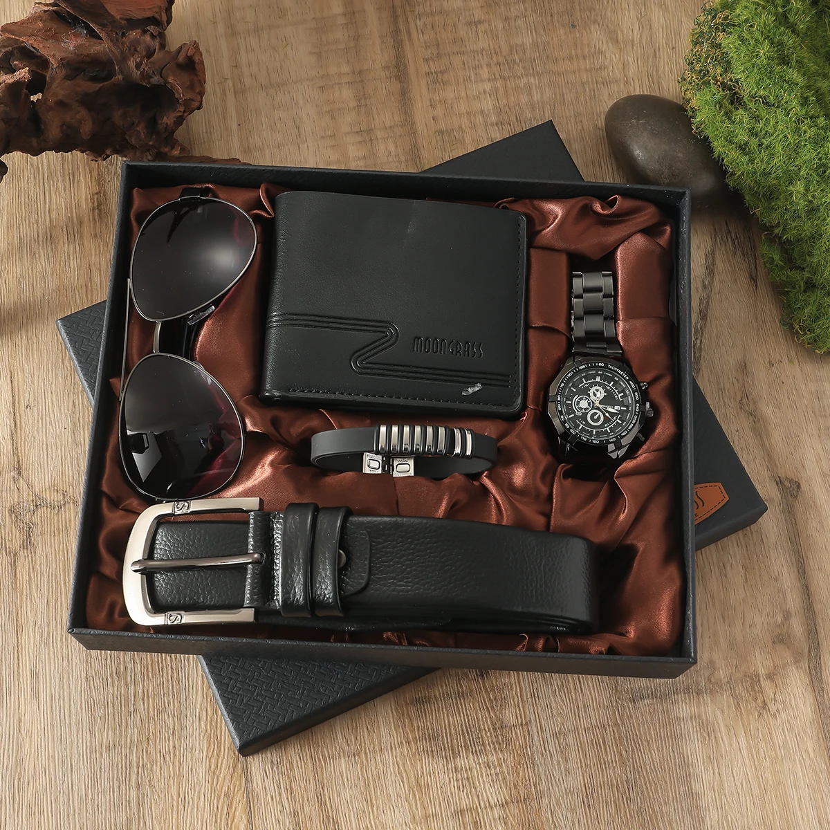 

Мужские модные трендовые часы; Мужские повседневные универсальные кварцевые часы со стальным ремешком, подарочный набор; бестселлер