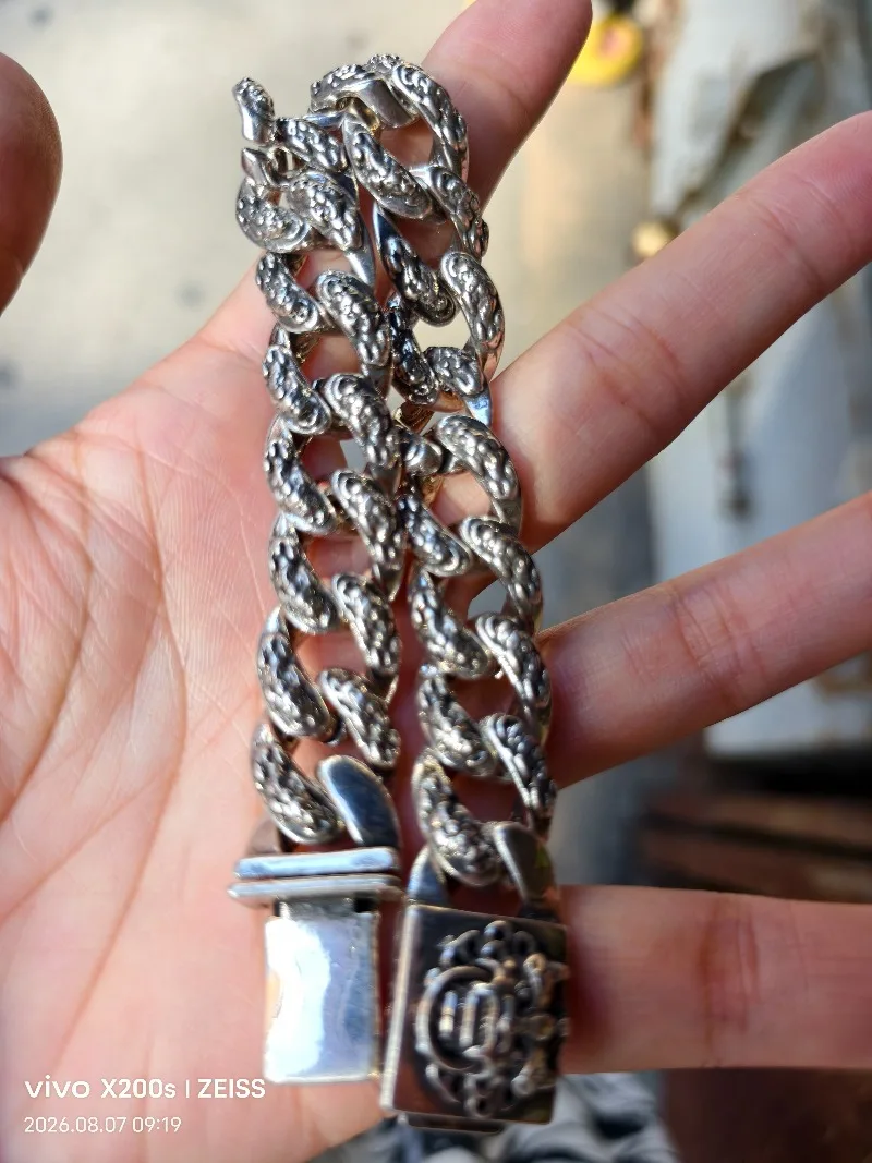 Vintage Pixiu Bracelet For Men Linked Buckle Design Retro Domineering Lucky Fashion Wrist Accessory