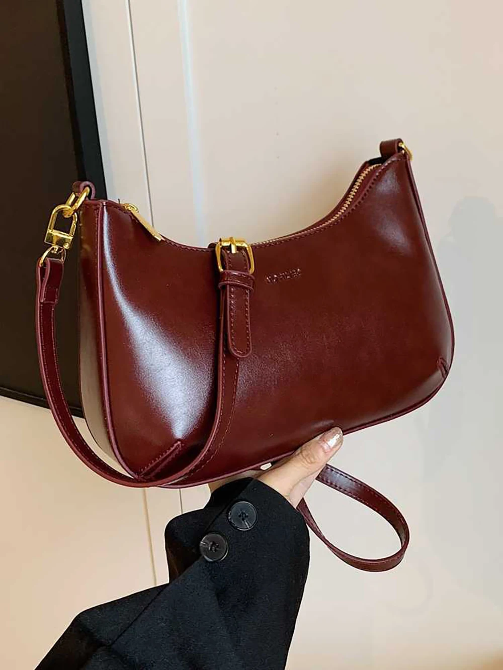 

Premium Red Leather Shoulder Bags for Women Phones Wallet 2024 Trendy Underarm Bag Commuter Shopper Simple Casual Crossbody Bag