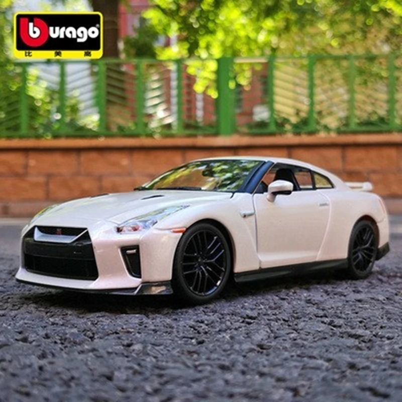 Bburago 1:24 Nissan Skyline Ares GTR R34 R35 Alloy SuperCar Model Diecasts Metal Sports Car Model Simulation Childrens Toys Gift