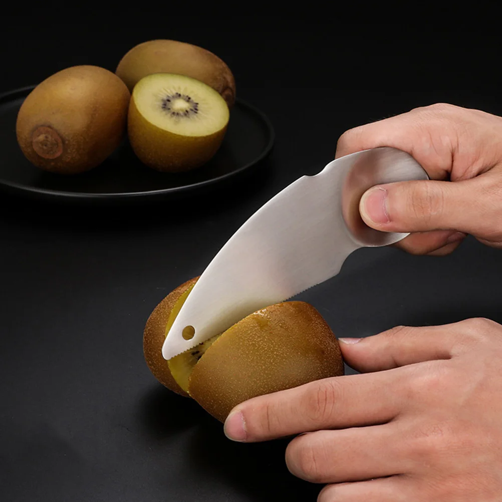 

2 Pcs Kiwi Spoon Scoops Stainless Steel Serrated Peeler Kiwifruit Cutters Strainer Easy Hold Kitchen Helper for Kiwi Peach Lemon