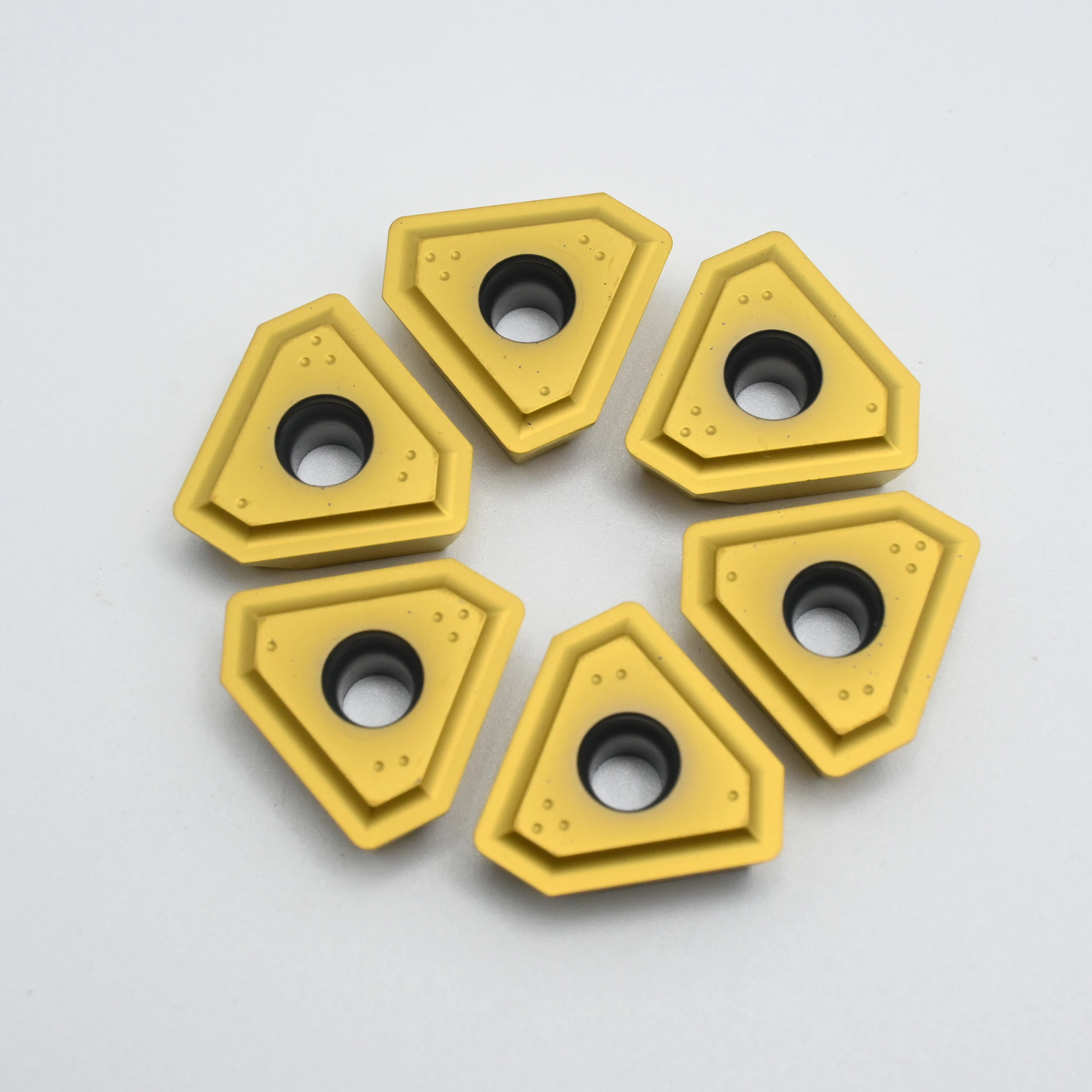 Insertos de carburo recubiertos para torneado CNC – Herramientas de precisión - imagen 2