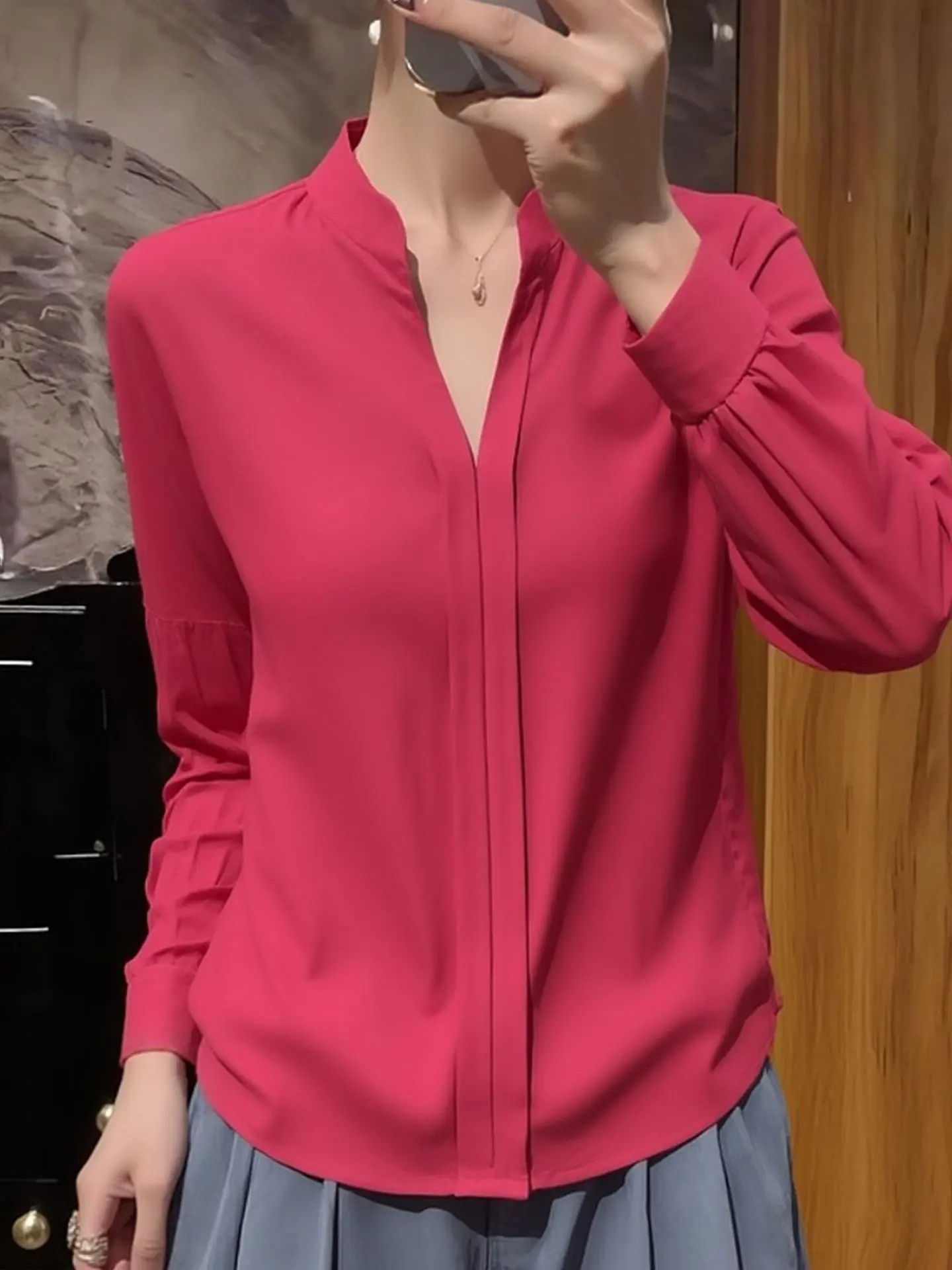 

Ele Pure Color V-Ne Long Sve irt Women's Simple Sle Versatile Top Korean Version Straight Cut Commute Wear