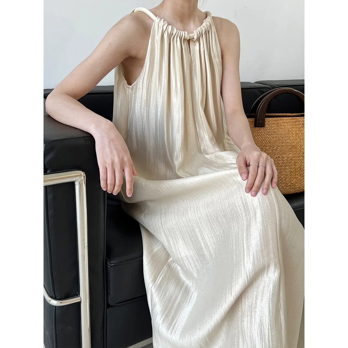 

Summer French Light Mature Style Pleated Camisole Vacation Style Loose Casual Pendant Feeling Women's Dress Maternity Dress