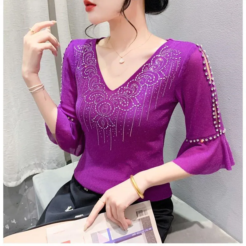 2024 Summer Dress Heavy Industry Hot Drilling T-shirt Women\'s Short Sleeve V-neck Shirt Joker Horn Sleeve Mesh Fashion T-shirt