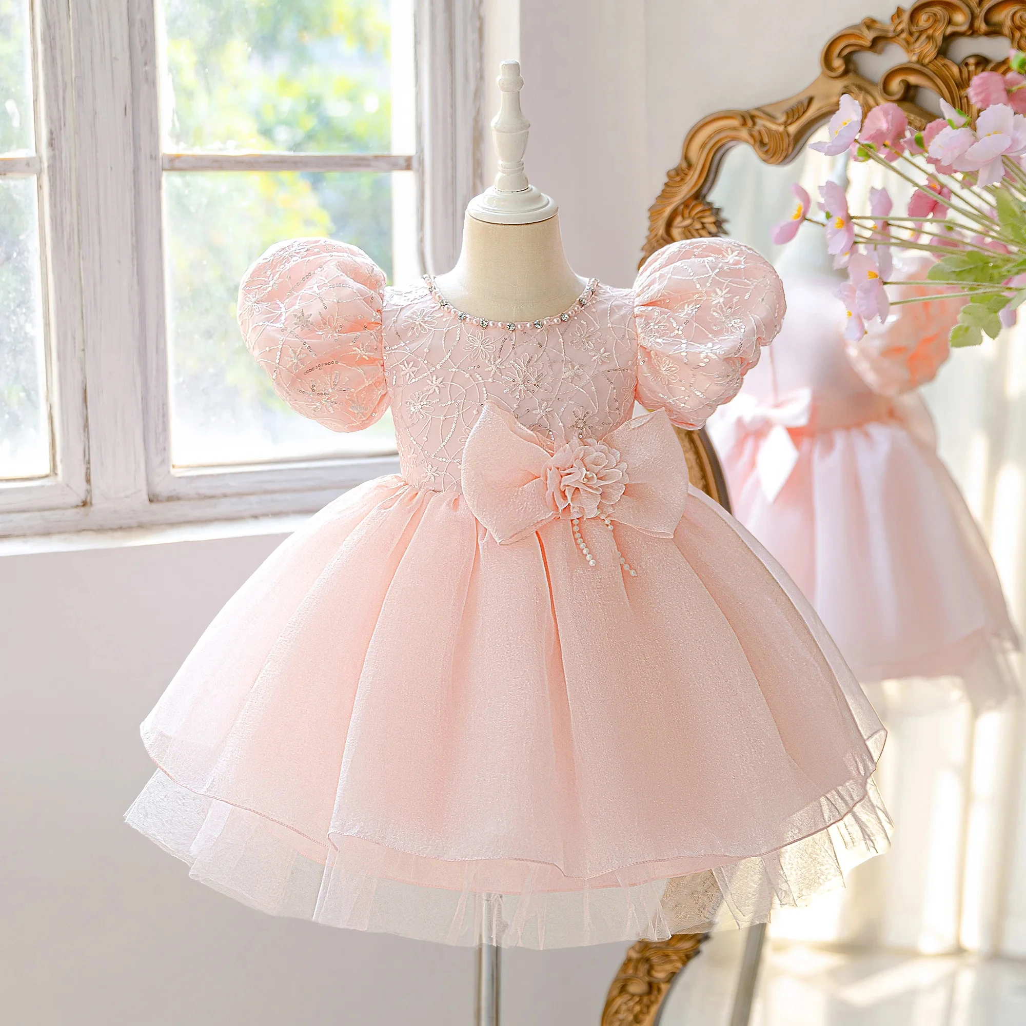 Customized Pink Flower Girl Dress For Wedding Glitter Pearls Short Sleeve Floor Length Kids Birthday First Communion Gown