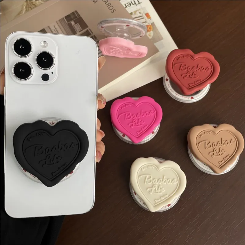 

Симпатичный 3D-держатель для телефона в форме сердца с магнитным креплением, совместимый с беспроводной зарядкой MagSafe, для iPhone.