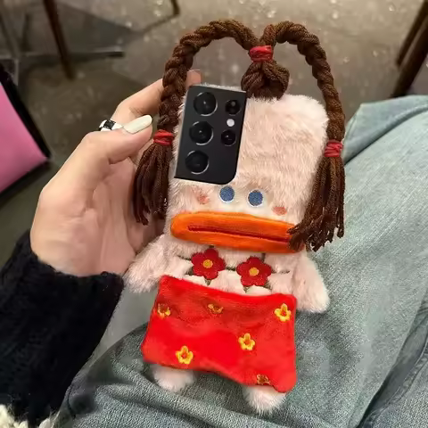 Phone Case for Samsung Galaxy S24 S21 S22 S20 S23 Ultra Plush Funny Braid Female Sausage Mouth Girls Gift Fluffy Fur Back Cover