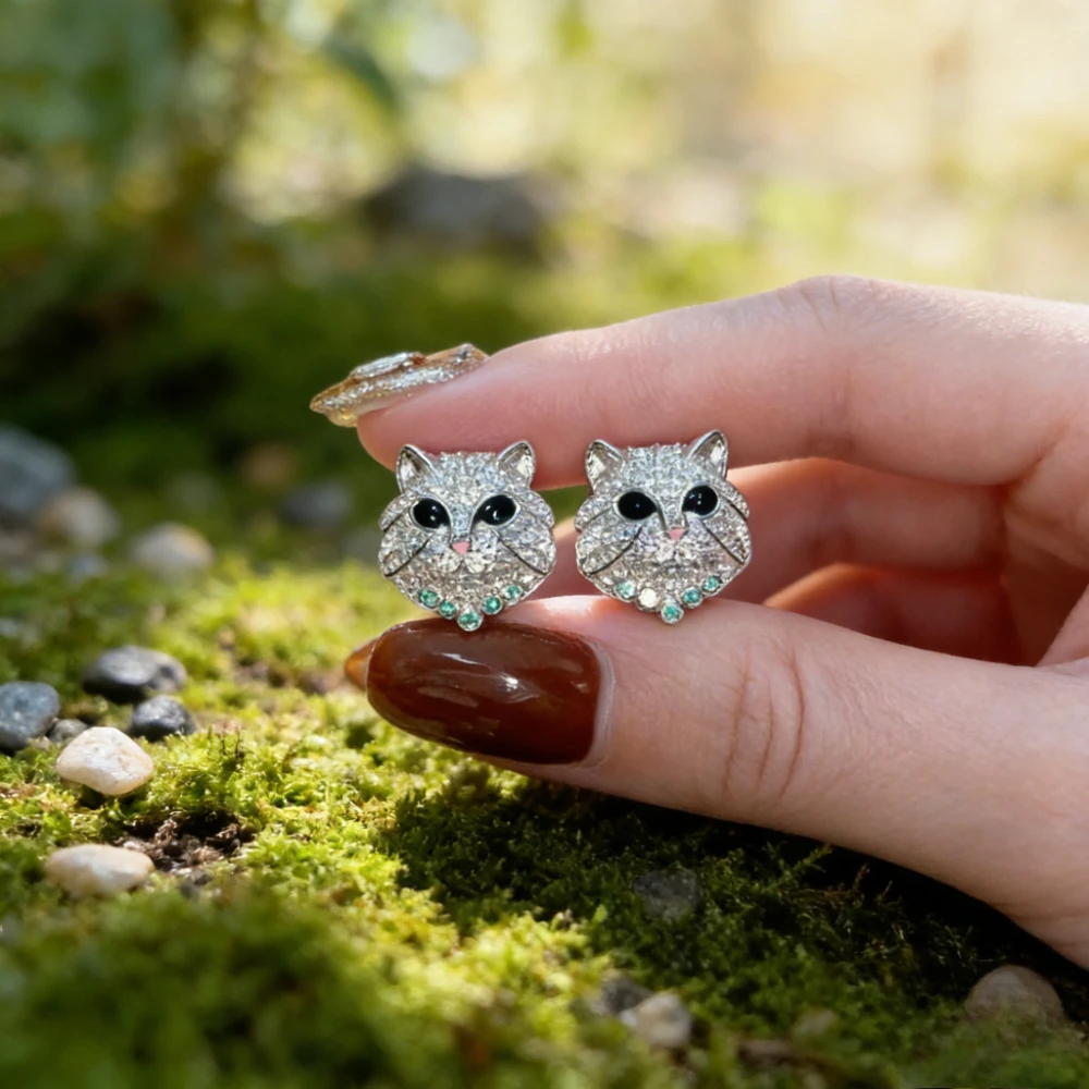 

Модные серьги-клипсы «Милый кот» 2026 года с блестящими цирконами, ювелирное украшение для женщин, очаровательный подарок для вечеринки