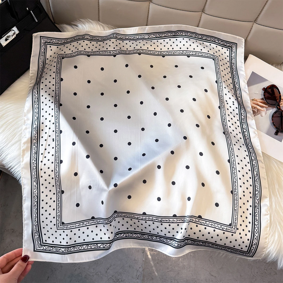 

2026 New Dot Print Scarf Female Square Scarves Head Wraps for Women Bandana Fashion Foulard Shawls Female Neckerchief Summer