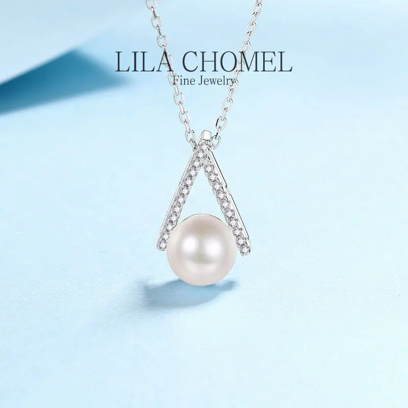 

Classic solid PT950 Platinum reverse V 0.11ct Real Moissanite Necklace for Women Wedding 8mm Pearl Pendant Natural Freshwater