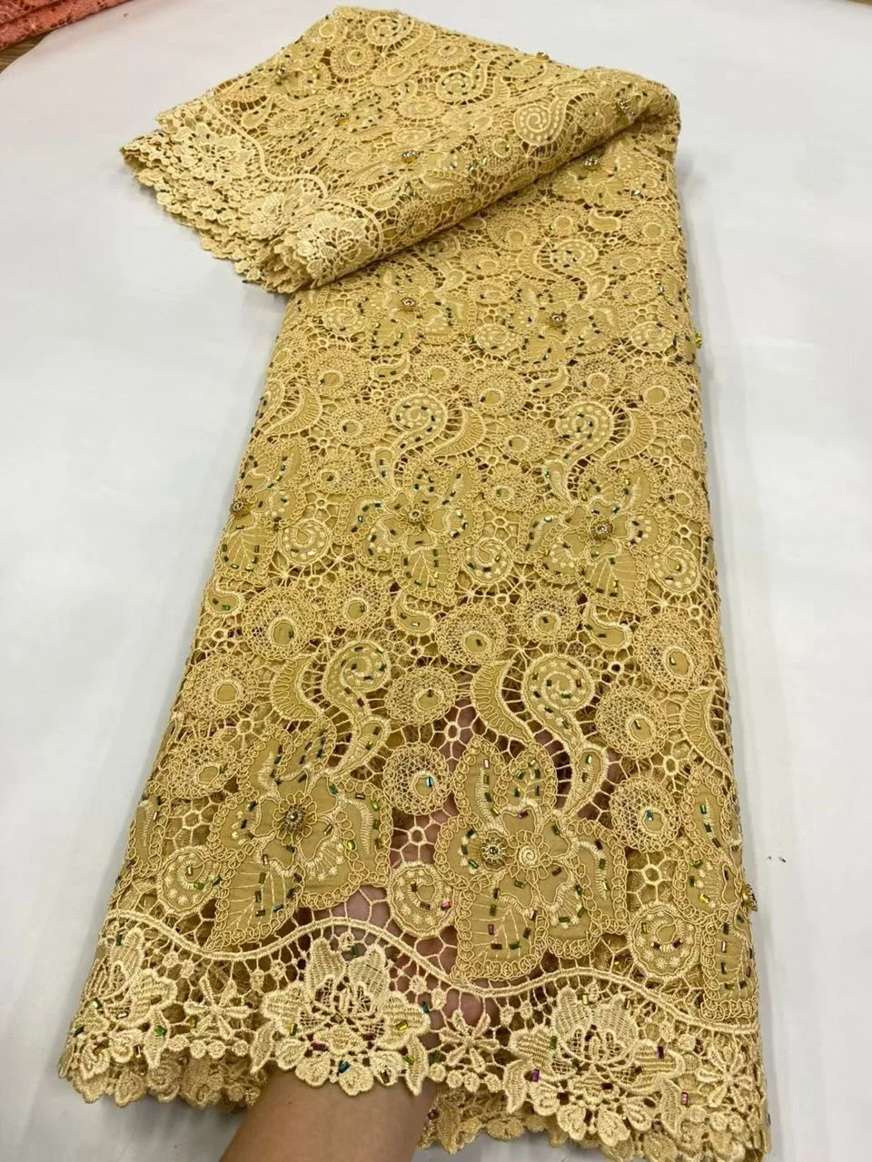 

2026 High Quality African Nigerian Tulle Lace Fabric Embroidery Sequins French Guipure Fabric for Party/Wedding Dresses 5 Yards