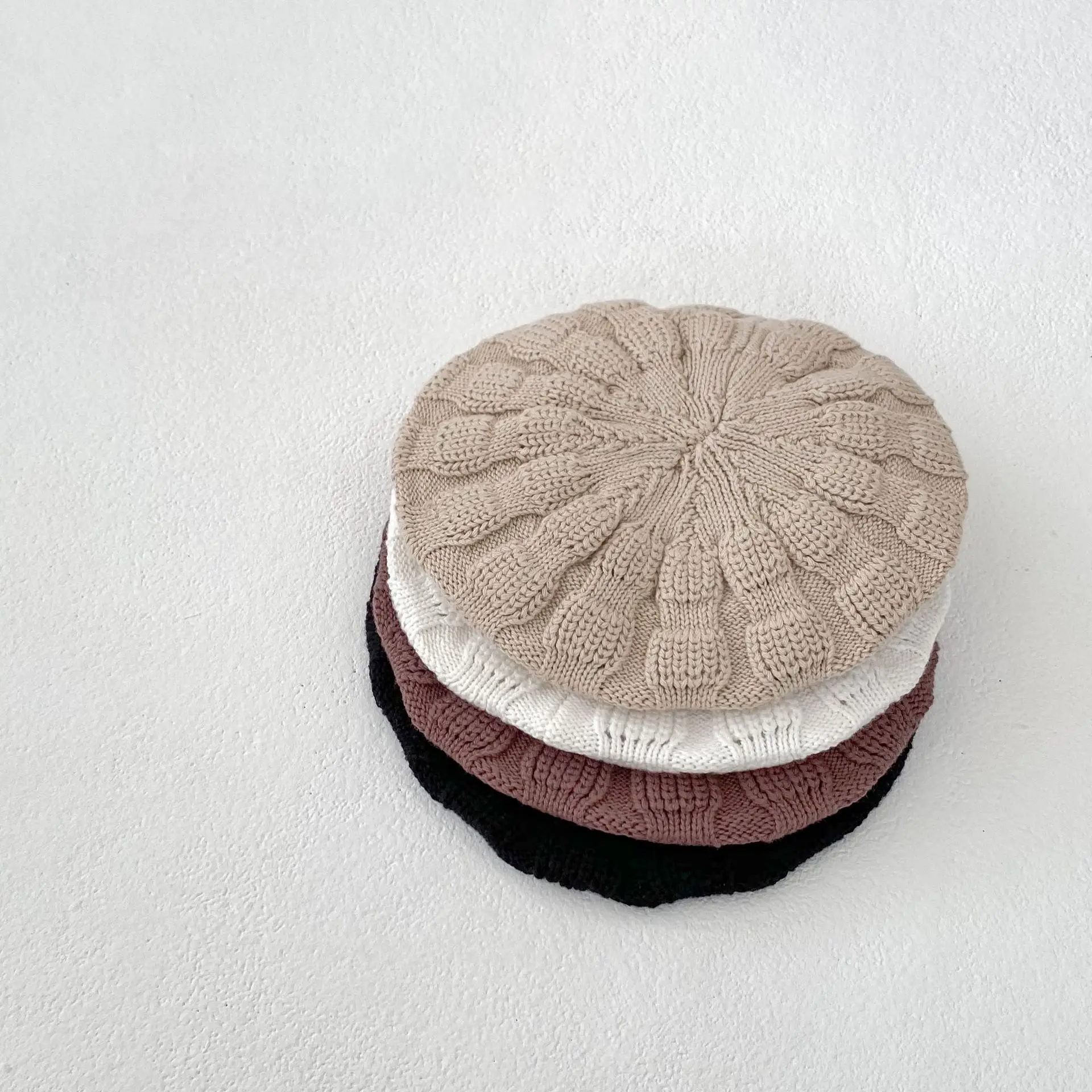 

Hot Hot Cream Color Baby Knitted Hat Autumn Winter Baby Warm Head ear-protection Wool Hat For Boys And Girls Gorro De Lana