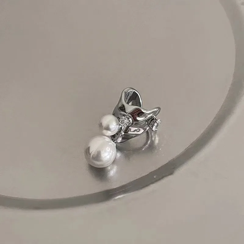 Pendientes irregulares de Metal con perlas de cristal y huesos del oído, pendientes de moda personalizados de estilo europeo y americano, joyería de viaje para niñas