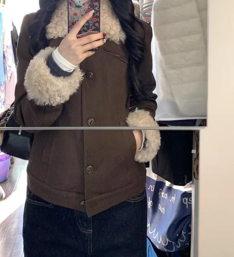 

Retro Lamb Wool Coat for Women's Autumn and Winter 2025 New Item Thick and High-end Cotton Jacket
