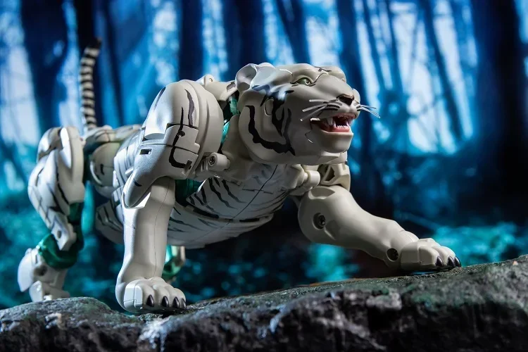 

In Stock Deformation toy KO version BW10 BW-10Beastman MP50 White Tiger Warrior Transformation Model