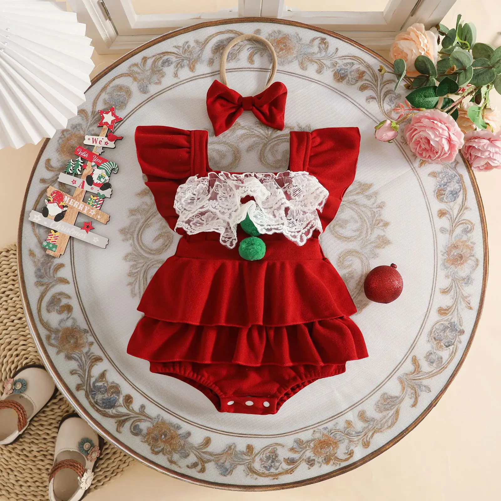 2026 Christmas Baby Girl Fleece Bodysuit Ruffle Crotch Lace Trim One Pieces Infant with Bow Headband Photoshoot Clothes