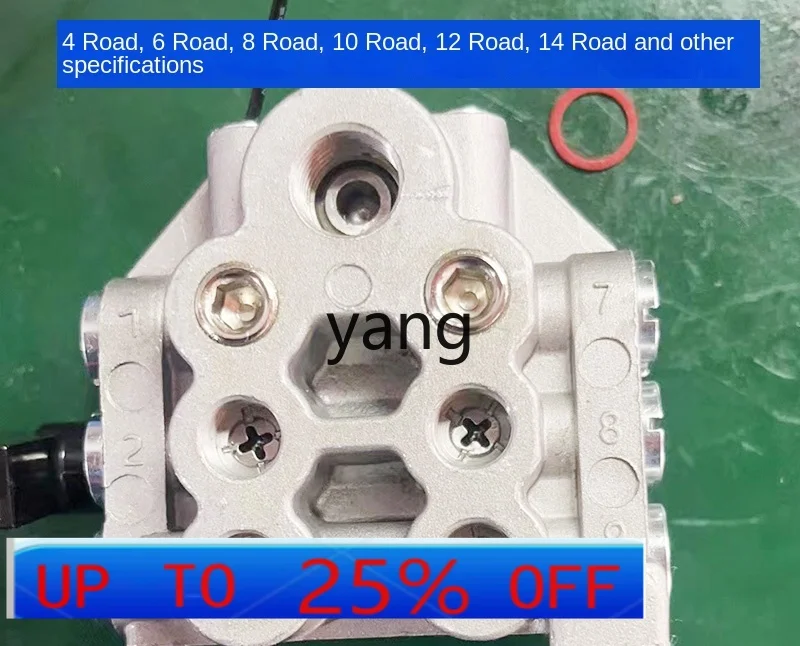 

C X punch U-shaped butter distribution valve 4 oil separator plastic machine oil circuit