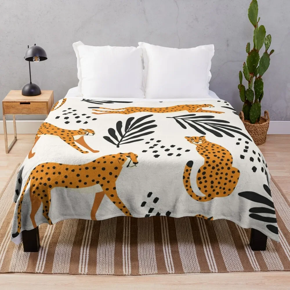 Cheetahs pattern on white Throw Blanket Faux Fur Soft Warm Blanket for Bed