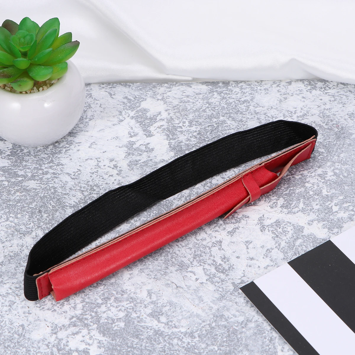 

Capacitive Stylus Cover For Pencil Holder Pu Case Scratch Protection Stylus Pen Cover For Clip-On Red