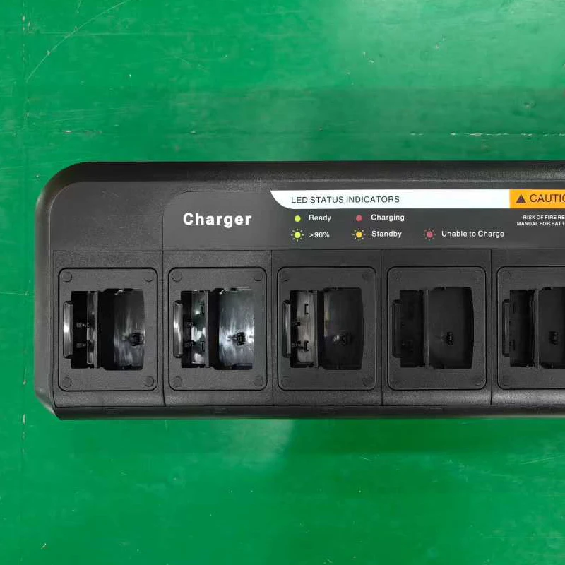 Compatible with MOTOROLA MTP850, MTP830, and MTP810 multi-channel chargers in a row cluster for intelligent 6-channel charging