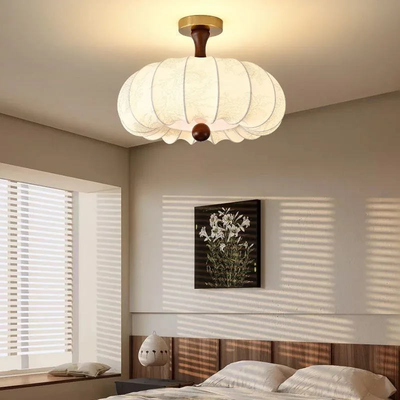 French retro American surprise quiet wind fabric bedroom medieval solid wood cloakroom study tea room balcony light