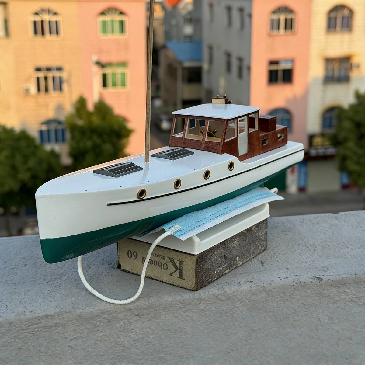 

RC Ships 90cm IORANA Yacht Remote Control Boat Wooden Structure Material RC Schiffe Model Kit Ship Toy