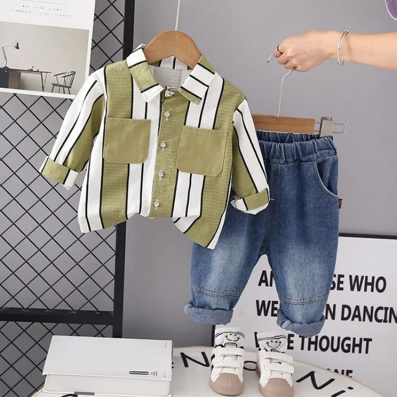 

Spring and Autumn Children's Clothing Set Spring and Autumn New Boys' Fashionable Shirt and Jeans Two piece Set Korean