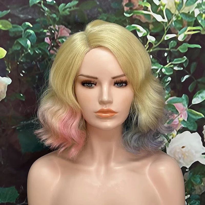 Anime-Perücke, Cosplay, synthetisches Haar, gefärbte Perücke, lockiges Haar, süß