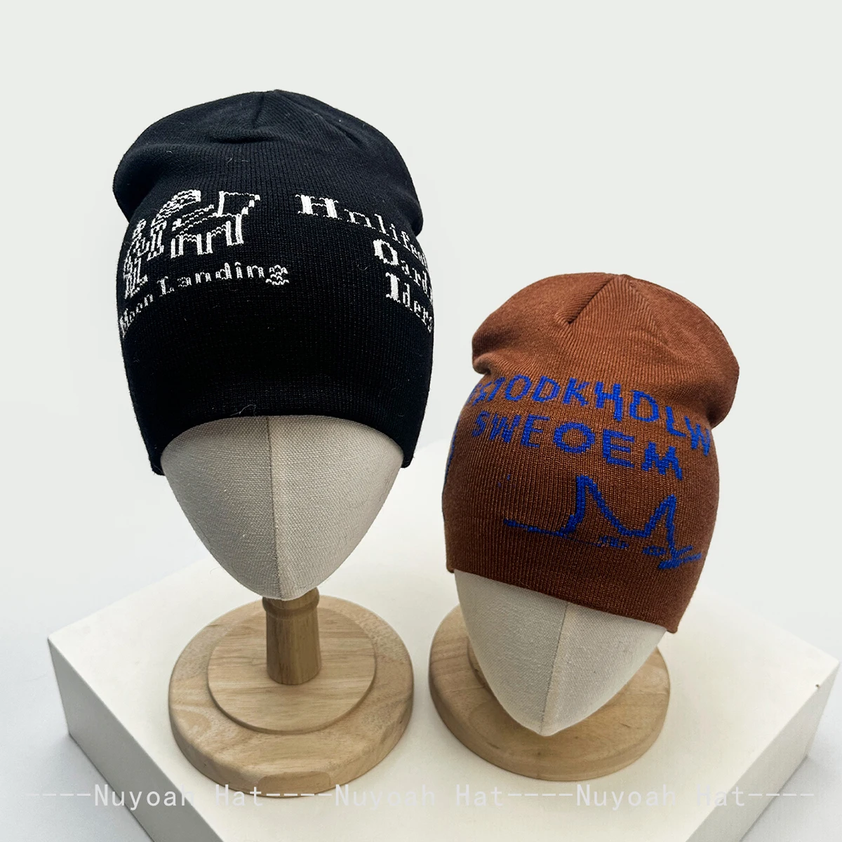 New Men Women Cartoon Personal Jacquard Letters Cat Knitted Hats Warm Color Block Versatile Casual Beanies Interesting Fashion