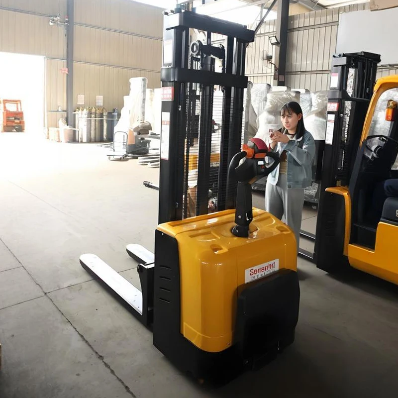 

Customized New Style 3 Ton Electric Stacker Rider Forklift Truck 1500 Kg Stand-On Stacker With Platform For Restaurant Industrie
