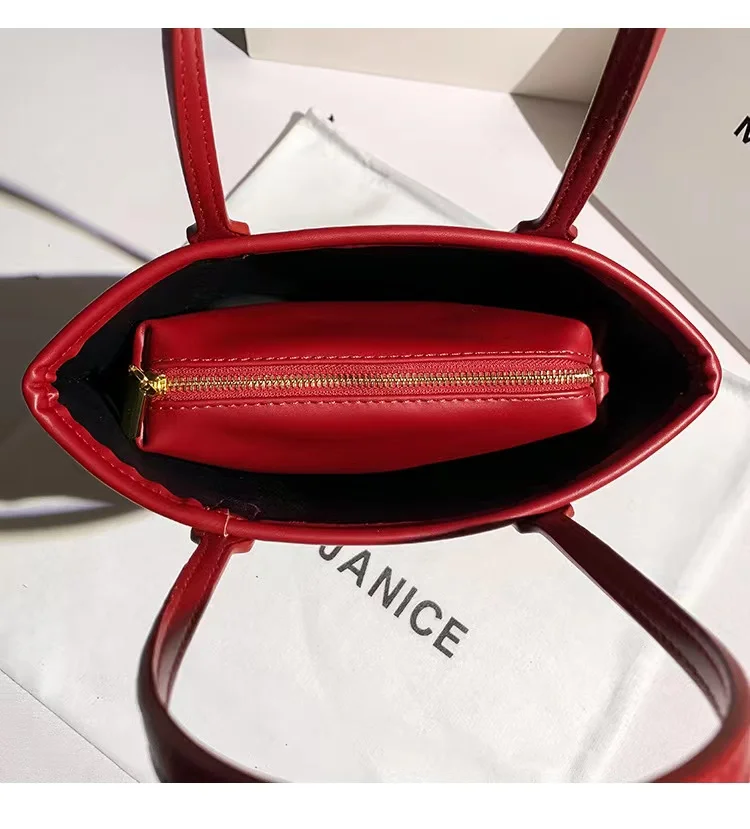 High Quality Red Color Textured Leather Bucket Bag Women\'s Handbag Large Capacity Shoulder Bag Lady Purse Underarm Bag Armpit